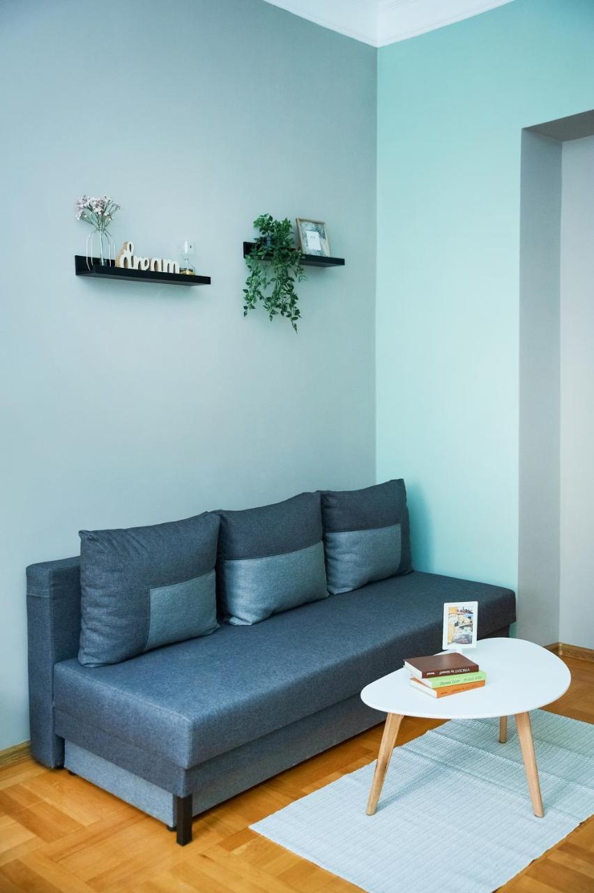 Cozy Apartment, 5Mins To Opera Lviv Buitenkant foto